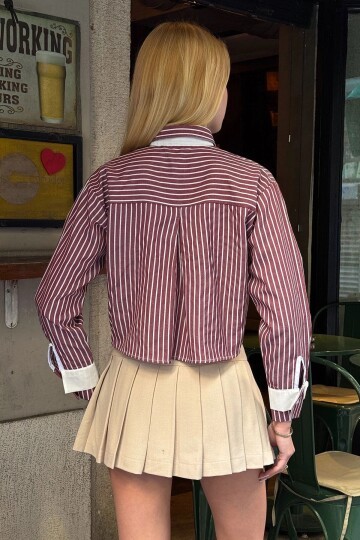 Kadın Özel Tasarım Çizgi Garni Crop Boy Uzun Kol Çift Manşetli Bluz Kısa Gömlek