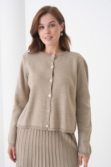 Kadın Pileli Etek Kazağı Düğmeli Tesettüre Uygun Örgü Triko Etekli Ceket Takım