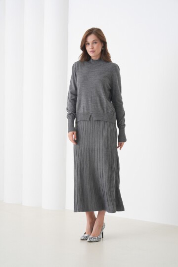 Kadın Pileli Etek Kazağı V Tasarım Tesettüre Uygun Örgü Triko Etek Kazak Takım