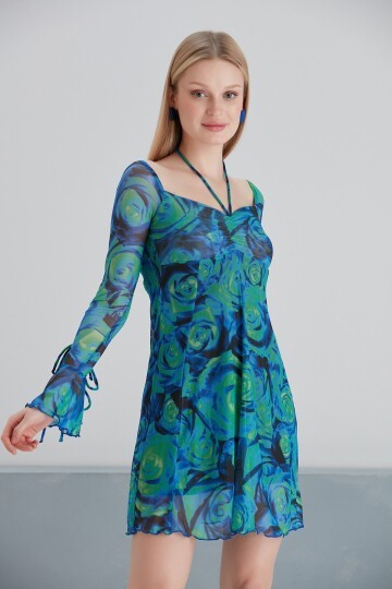 Kadın Sırt Dekolteli Desenli Tül Spor Şık Kol Detaylı Yaka Büzgülü Mavi Elbise