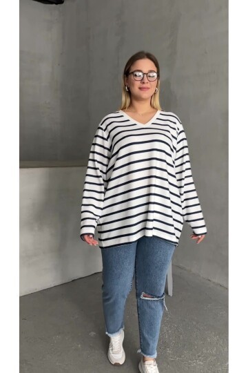 Kadın V Yaka Büyük Beden Oversize Kalıp Geniş Tunik Boy Yırtmaçlı Çizgili Uzun Kol Curve Yumoş Bluz