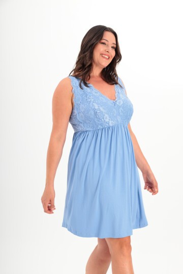 Kadın V Yaka Dantel Detay Askılı Şık Uzun Büyük Beden Curve Viskon Gecelik Elbise