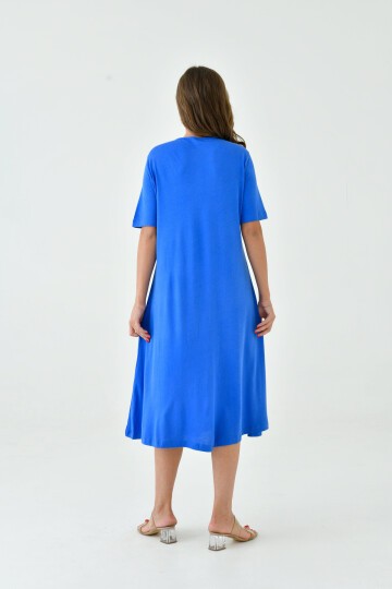 Kadın Yakası Güpürlü A Kesim Yarım Kol Viskon Günlük Midi Boy Büyük Beden Elbise Gecelik