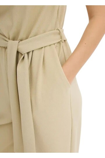 Kadın Degaje Yaka Kolsuz Pantolon Bluz Görünümlü Spor Şık Büyük Beden Curve Kuşaklı Tulum