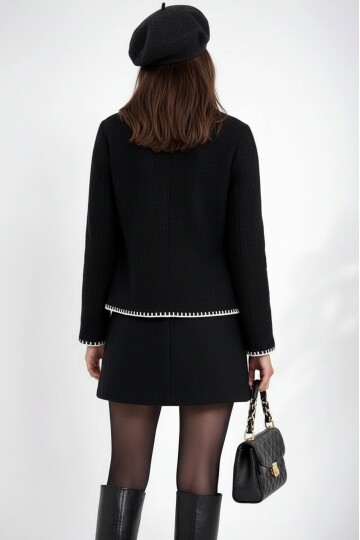 Kadın Dik Yaka İp Örgü Detaylı Rahat Kalıp Uzun Kol Tasarım Triko Ceket