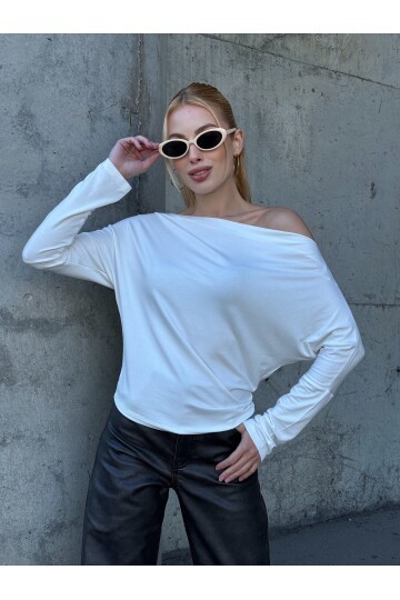 Kadın Kayık Yaka Full Esnek Asimetrik Kesim Comfort Spor Şık Tasarım Yumoş Bluz