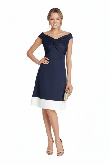 Kadın Kayık Yaka Lacivert Volanlı Çan Kesim Şık Curve Gece Abiye/Mezuniyet Elbisesi