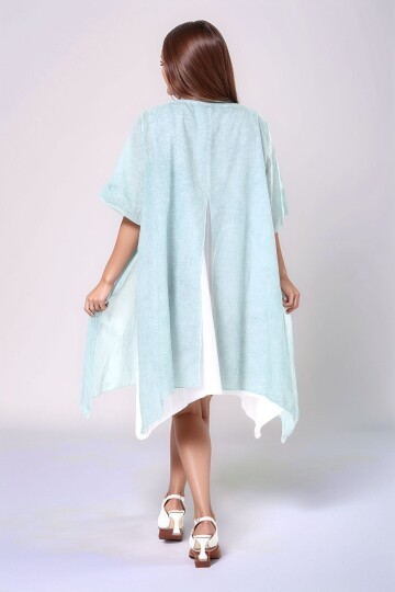 Kadın Kısa Kol İşlemeli Yaka Büyük Beden Yazlık Ön Arka Parça Yırtmaçlı %100 Cotton Curve Elbise