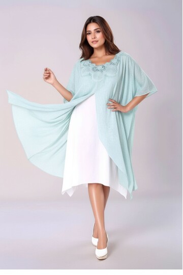 Kadın Kısa Kol İşlemeli Yaka Büyük Beden Yazlık Ön Arka Parça Yırtmaçlı %100 Cotton Curve Elbise