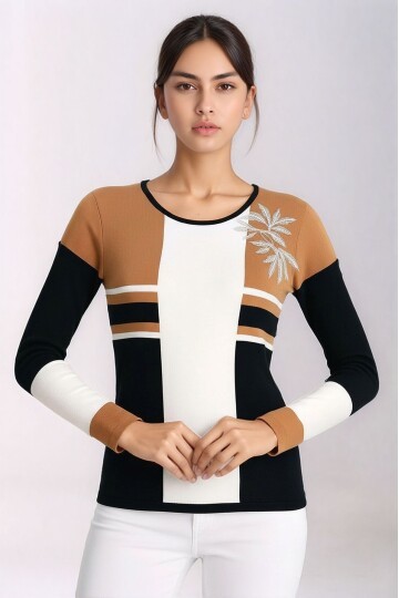 Kadın Üç Renkli Çiçek Desenli Taş Detaylı Premimum Kalite Şık Curve Anne Büyük Beden Triko Bluz