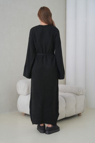 Kadın Uzun Kol Bisiklet Yaka Tesettüre Uygun Dokulu Kuşaklı Triko Spor Şık Maxi Boy Uzun Elbise