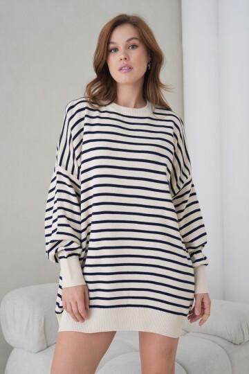 Kadın Uzun Kol Bisiklet Yaka Tunik Boy Çizgili Oversize Şık Kışlık Triko Kazak Elbise