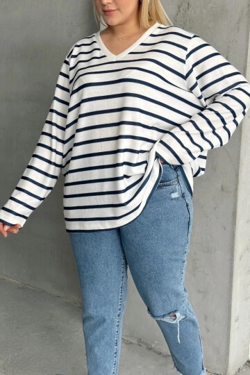 Kadın V Yaka Büyük Beden Oversize Kalıp Geniş Yırtmaçlı Çizgili Uzun Kol Curve Yumoş Bluz