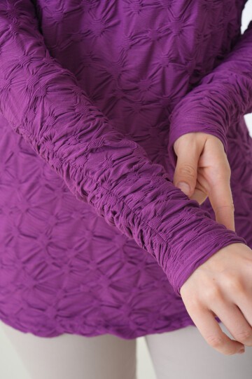 Kadın Yarım Balıkçı Yaka Uzun Kol Kendinden Dokulu Tesettüre Uygun Şık Dokulu Bluz