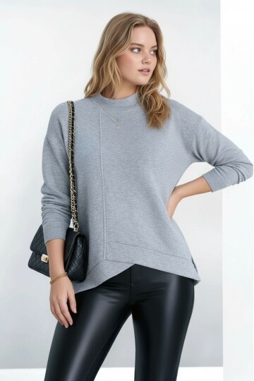 Kadın Yarım Dik Yaka Asimetrik Kesim Uzun Kol Büyük Beden Curve Sweatshirt